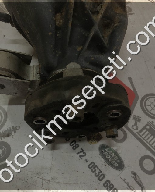 MERCEDES CLS W218 ARKA DEFRANSİYAL 2.47 ORAN ORJINAL