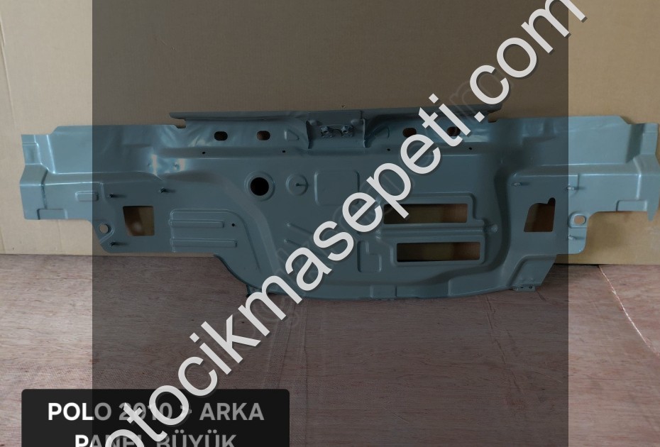VOLKSWAGEN POLO 2010 VE SONRASI BÜYÜK ARKA PANEL  İTHAL