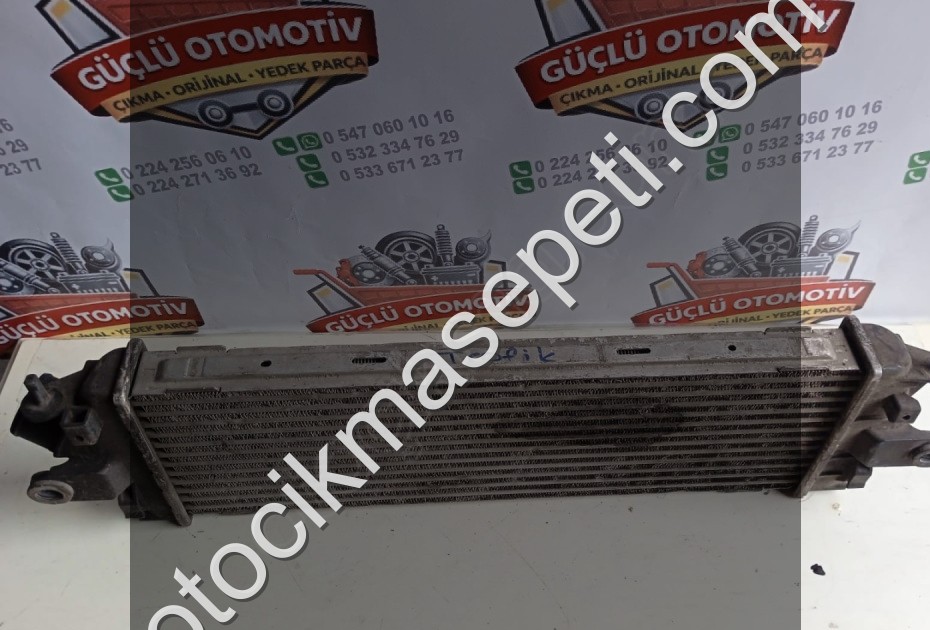 RENAULT TRAFİC İNTERCOOLER ORİJİNAL SÖKME
