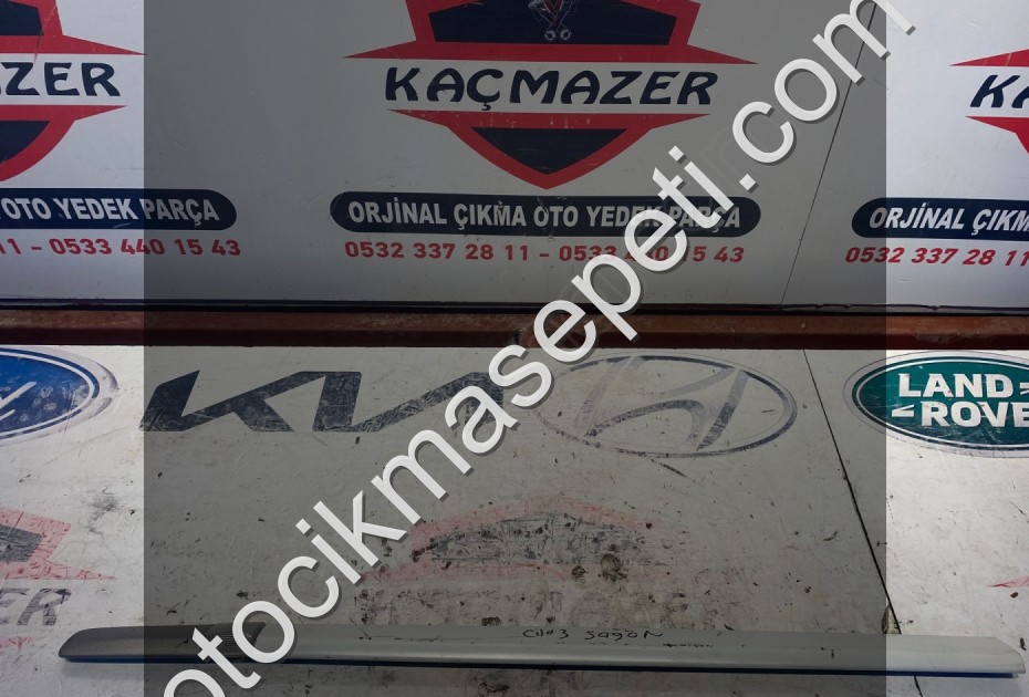 RENAULT CLİO 3 SAĞ ÖN KAPI ÇITASI