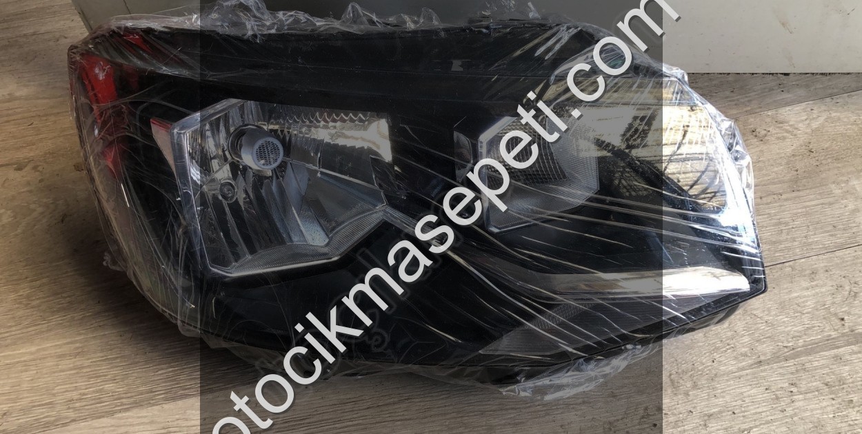 Volkswagen transporter t7 sag far çıkma yedek parça