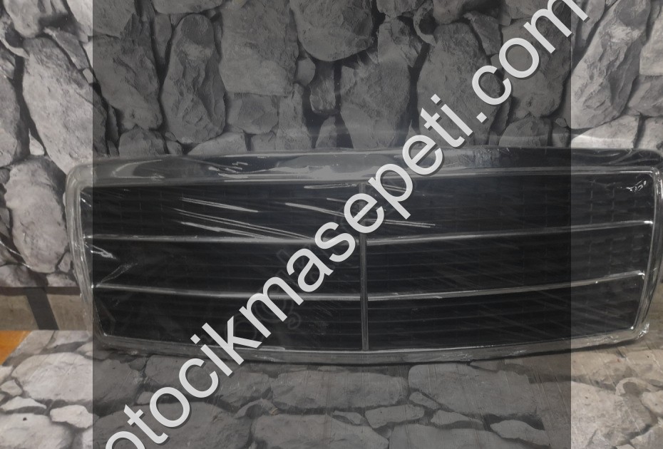 Mercedes C Serisi W202 Ön Panjur Sıfır İthal