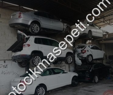 Nissan Vanetta Cargo 1998 sol ön kapı kilidi karşılığı