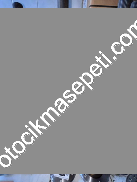 Toyota Hilux Vigo Arka Aks