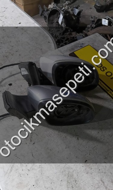 2011-2015 VOLKSWAGEN TİGUAN SAĞ SOL AYNA CAMSIZ ADET FİYATI