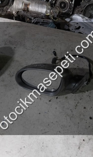 2002-2005 VOLKSWAGEN PASSAT KATLANIRLI AYNA