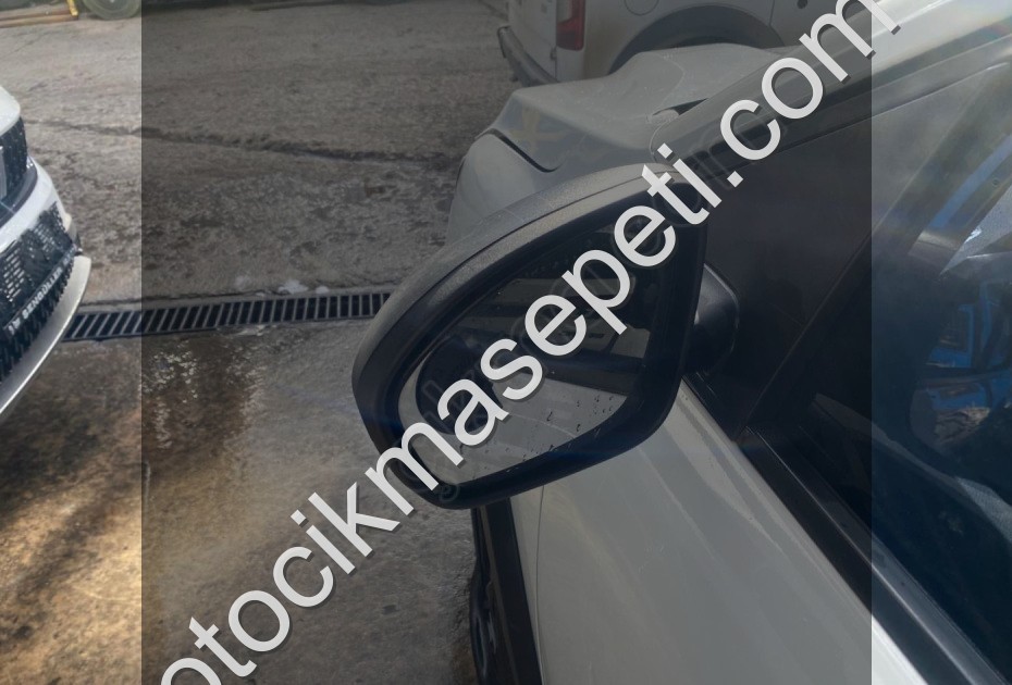 DACİA SANDERO SOL AYNA