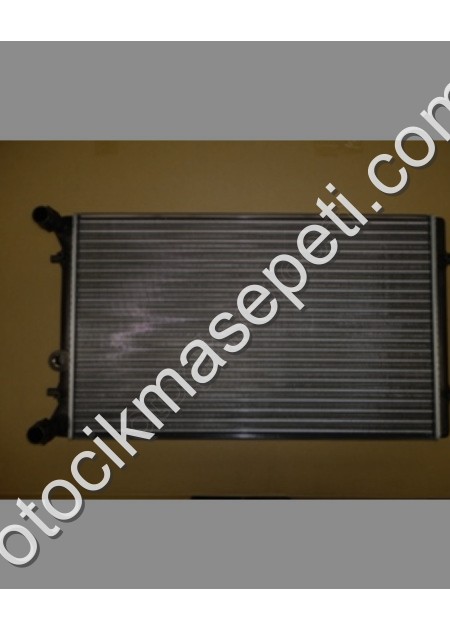 Volkswagen Golf 4 Su Radyatörü 1 6/1 8/1 9 Tdı Brazing 647X388X22