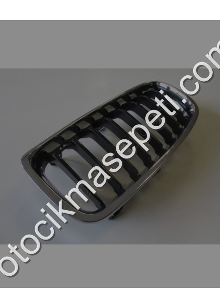 Bmw 3 F30 Ön Panjur Sol Nikelajlı İç Petekleri Siyah Sport Lıne T