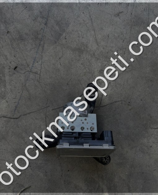 BMW F40 116 ABS BEYNİ