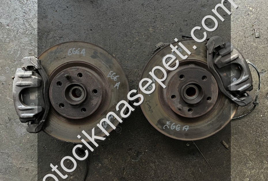 EGEA SAĞ SOL TAŞIYICI ORJİNALL ÇIKMAA PARÇAA