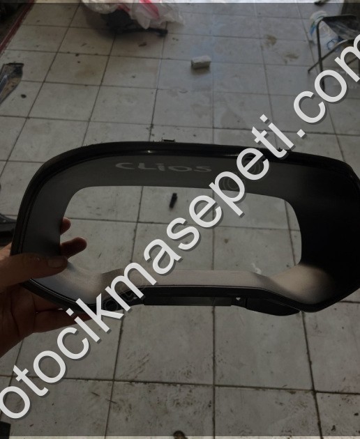 CLİO 5 GÖSTERGE PANELİ ÇERÇEVESİ ÇIKMA ORJİNAL