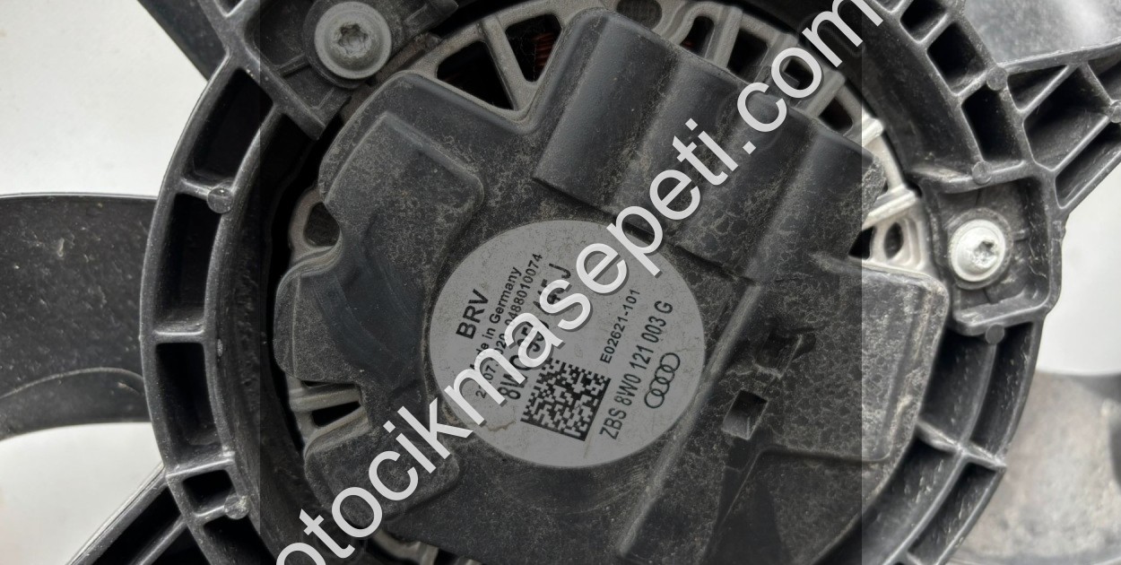 8W0959445J AUDİ A4 A5 FAN SETİ ORJİNAL HATASIZ ÇIKMA