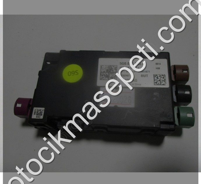 Volkswagen Passat Golf Polo Voltaj Dönüştürücü 5G0035953D