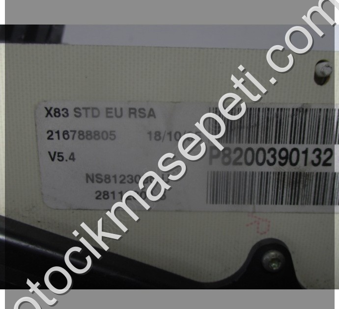 Renault Trafic Dizel Kilometre Saati Gösterge Paneli P8200390132