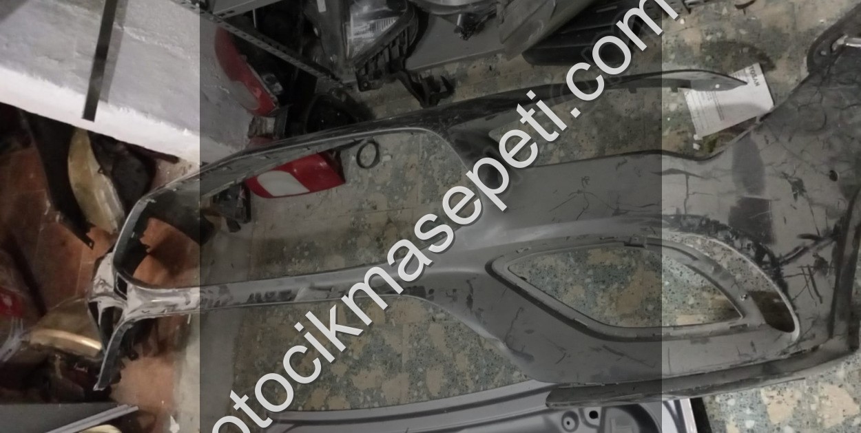 MERCEDES A118 ORJİNAL ÇİKMA ÖN TAMPON