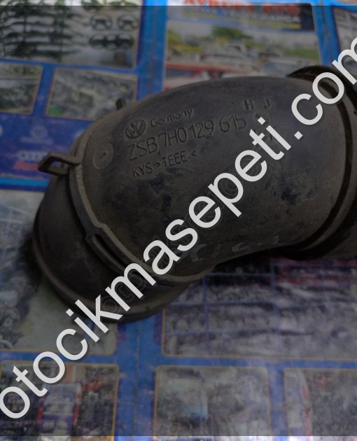 ZSB 7H0129615 Transporter T5 hava filtre hortumu