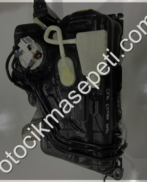 OPEL COMBO 2024 1.5 E6 YAKIT DEPOSU ORJİNAL