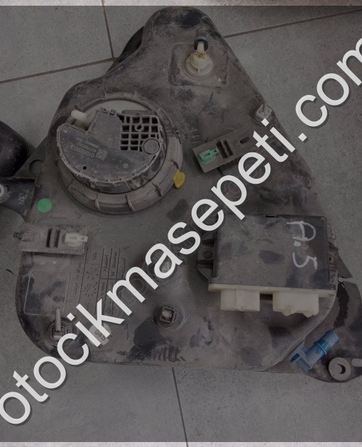 8K0131969 ADBLUE DEPOSU AUDİ A5