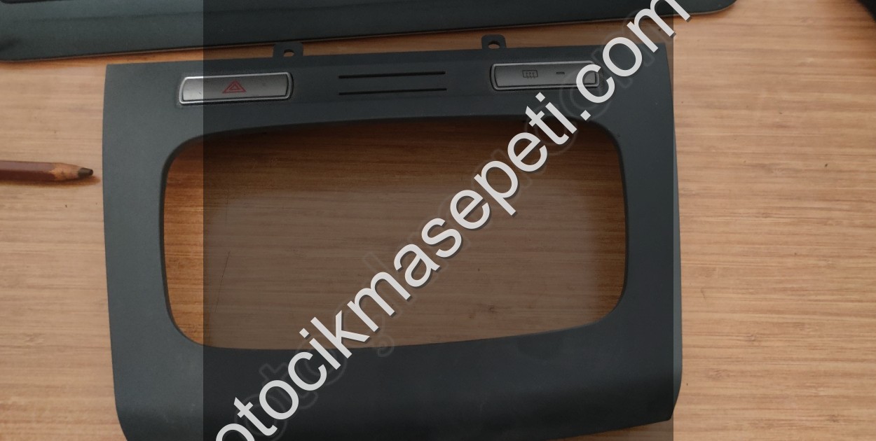 Ford Transit Connect Teyp Çerçevesi 9T16-18835-A0D6A7