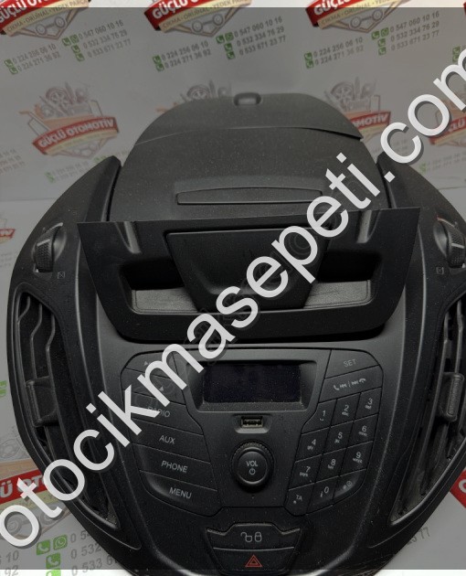 FORD COURİER MÜZİK ÇALAR TEYP VE ÜST TORPİDO ORİJİNAL SÖKME