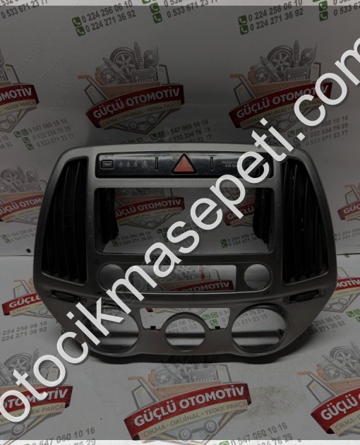 HYUNDAİ İ 20 TEYP ÇERÇEVESİ DÖRTLÜ ORİJİNAL SÖKME