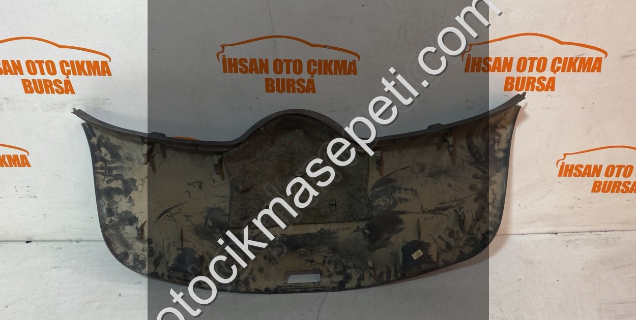 RENAULT MEGANE 2 HB ARKA BAGAJ KAPAK KAPLAMASI 8200035024