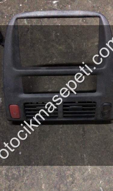 Honda HRV teyp çerçevesi