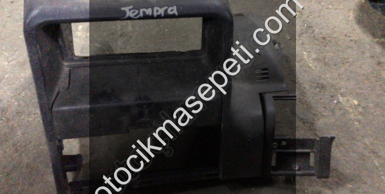 Fiat Tempra teyp çerçevesi