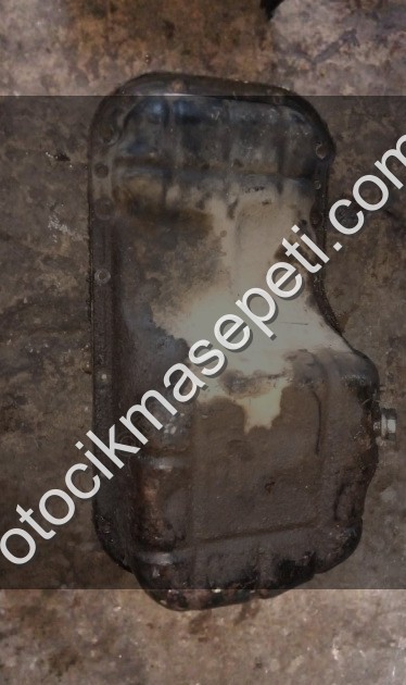 Mitsubishi karizma 1.6 16v  yağ karteli