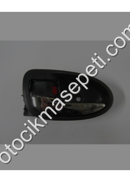 Toyota Yaris Ön/Arka Kapı İç Açma Kolu Sol Siyah Elceği Nikelajlı