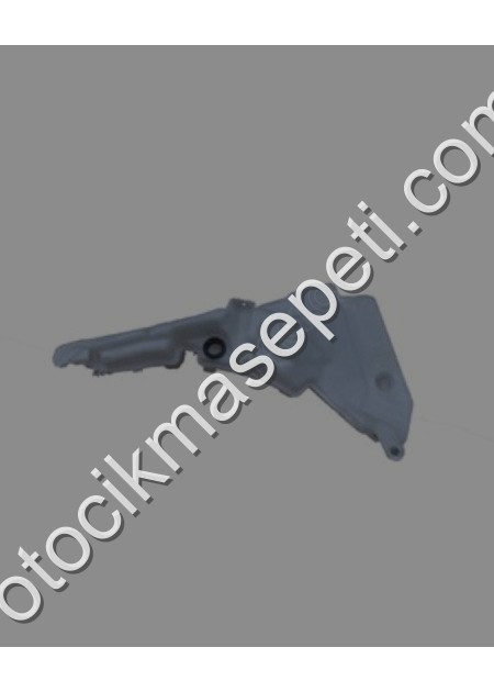 Audi A6 Ön Cam Su Bidonu/Deposu Küçük Delikli Bfn 20092011