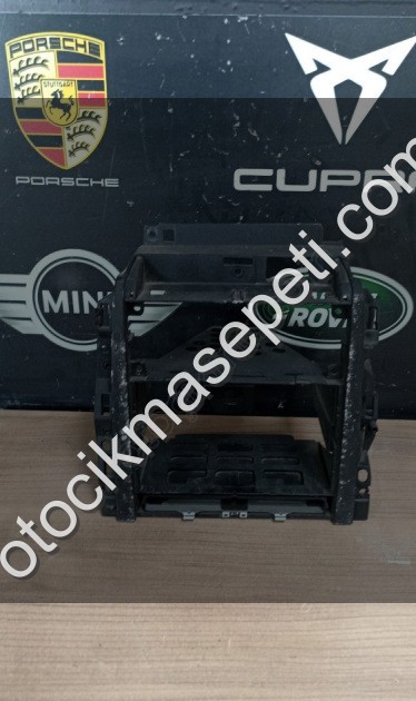 1J1858069F VW GOLF 4 - BORA TEYP ÇERÇEVESİ