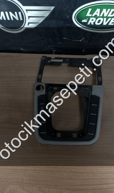 3G1864252 VW PASSAT B8 VİTES ÇERÇEVESİ