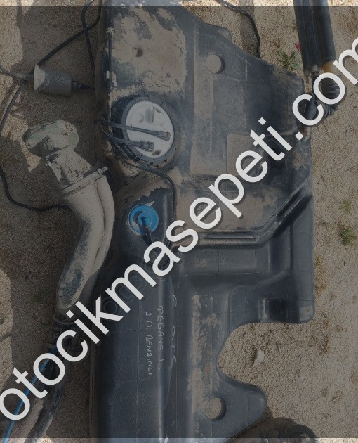 RENAULT MEGANE 1 YAKIT DEPOSU