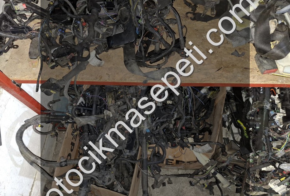 ÖZMEN OPEL CORSA C COMBO 1.3 ELEKTRİK TESİSATI 00551976890