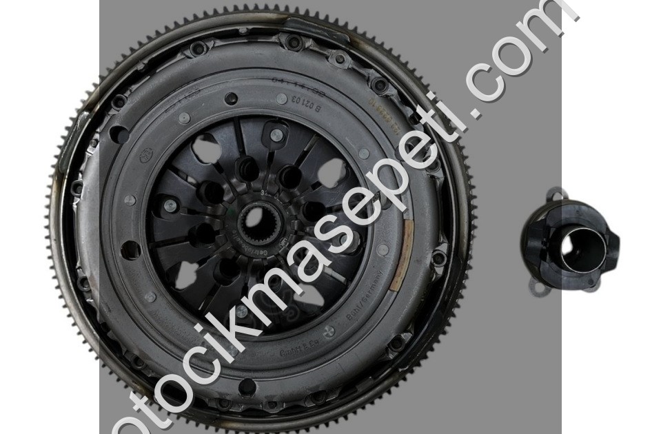 VOLANTLIDEBRİYAJ SETİRULMAN T4 96-04 074105264D