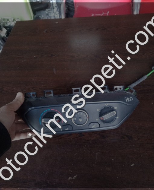 LİNEA KLİMA KONTROL PANELİ SÖKME ORJİNAL SAVAS OTO