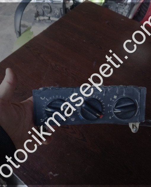 RENAULT R 19 KLİMA KONTROL PANELİ SÖKME ORJİNAL SAVAS OTO