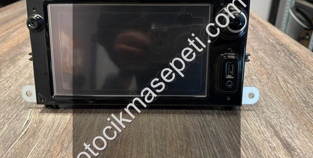 RENAULT CLİO 4 - NAVİGASYONLU TEYİP