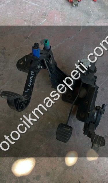 2021 MASTER 4 ÇIKMA ORJİNAL DEBRİYAJ FREN PEDALI