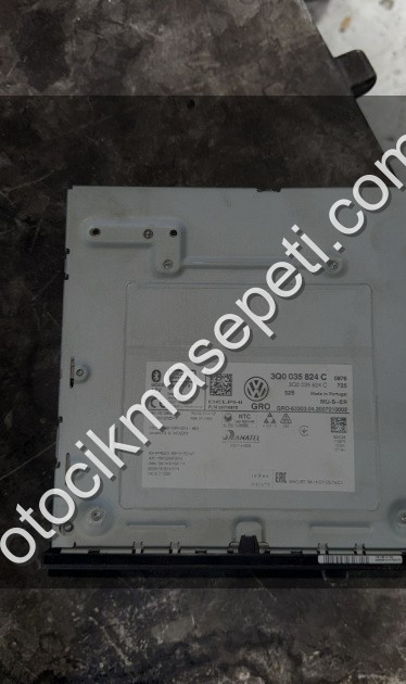 2020 VW GOLF 7.5 ÇIKMA ORJİNAL CD ÇALAR YEDEK PARÇALARI