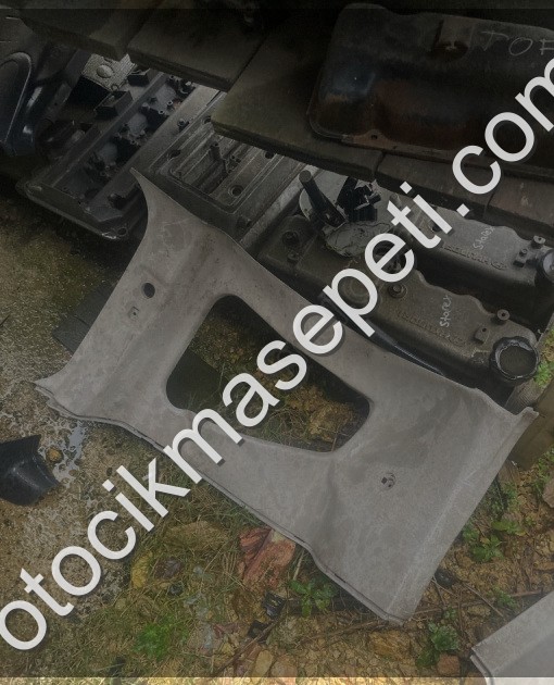 Fiat fiorino bagaj cam çerçevesi sağ