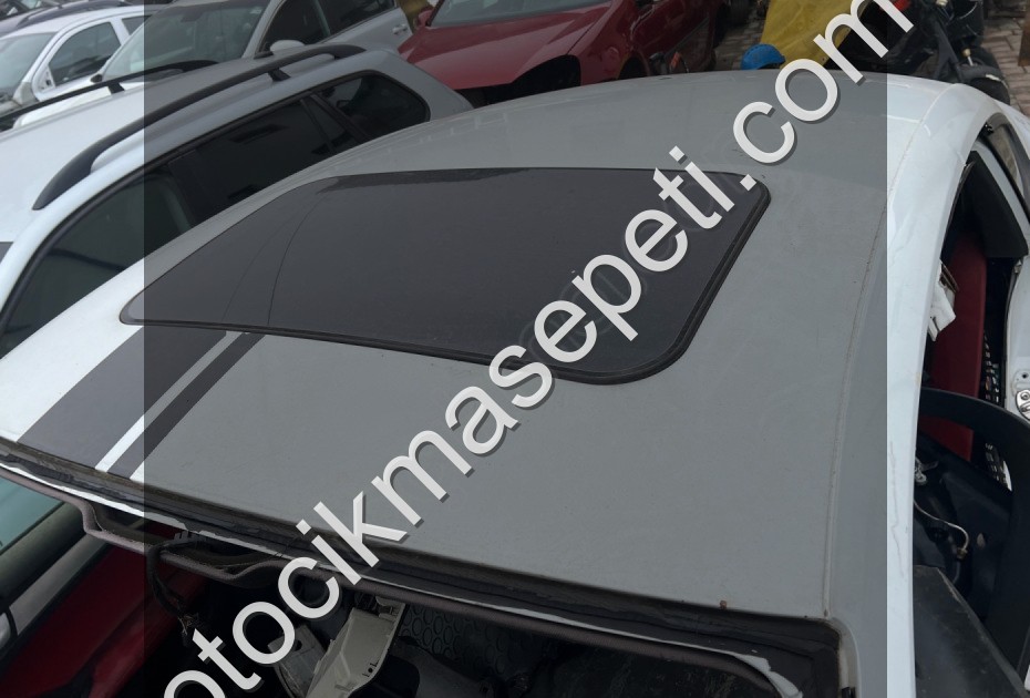 Whatsaptan siparişler audi a5 Sanruf cam ve perde takım