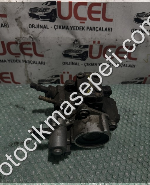 FORD TRANSİT 2017 MAZOT POMPASI ÜÇEL OTO ÇIKMA BURSA