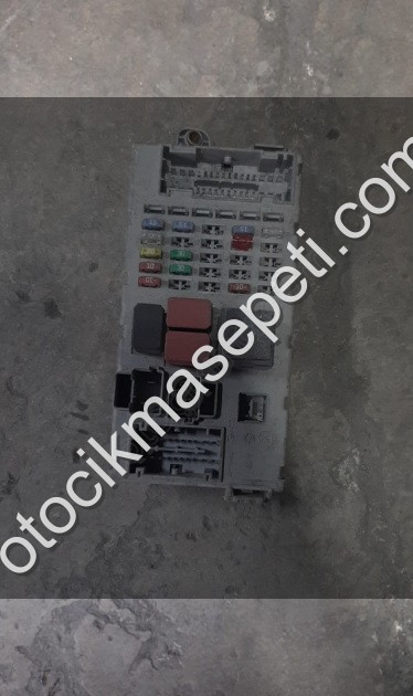 Fiat doblo 1.3 sigorta kutusu