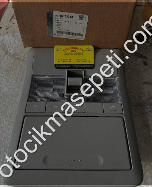 96673744 CAPTİVA SANRUF DÜĞMESİ CERCEVESİ TAVAN LAMBASI