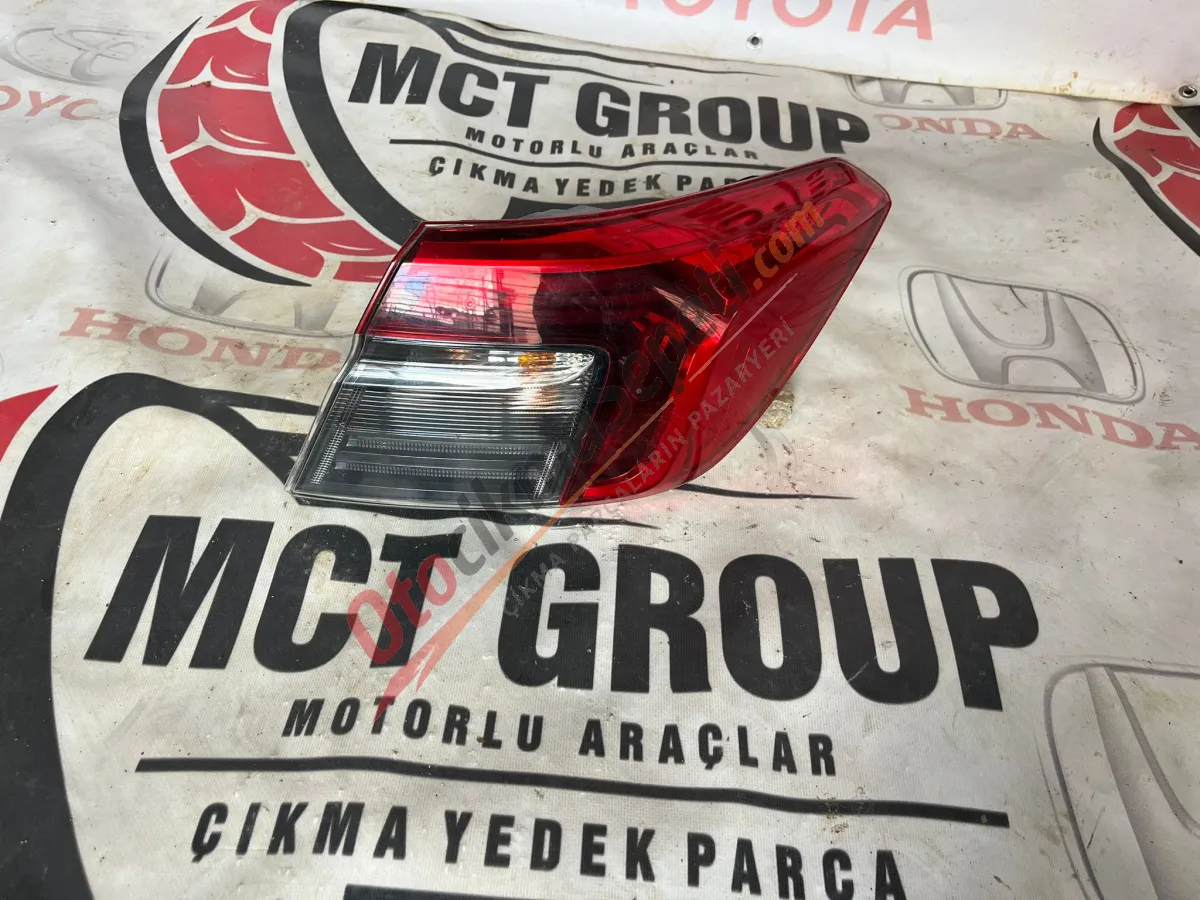 HONDA CİVİC SAĞ STOP LAMBASI LEDLİ 2021-2024