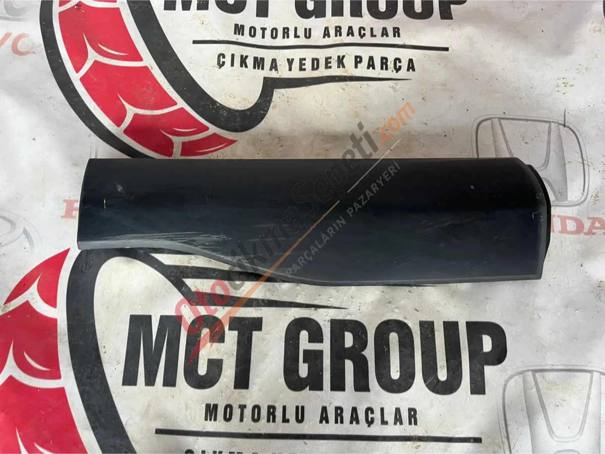 TOYOTA COROLLA CROSS 2023 2025 SOL ARKA KAPI ÇITASI ÇIKMA ORJINAL Resmi