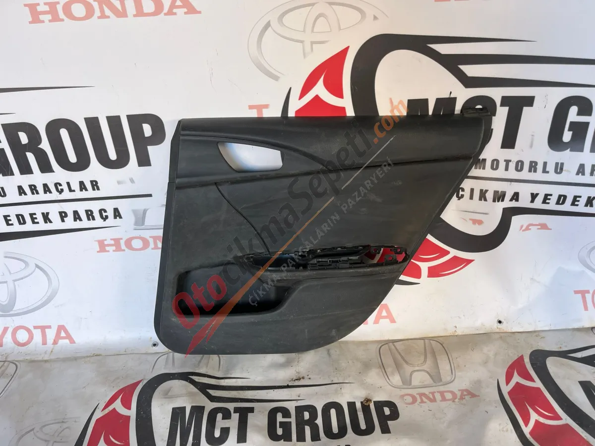 HONDA CİVİC ÇIKMA ORJİNAL SAĞ ARKA KAPI DÖŞEMESİ 16-21